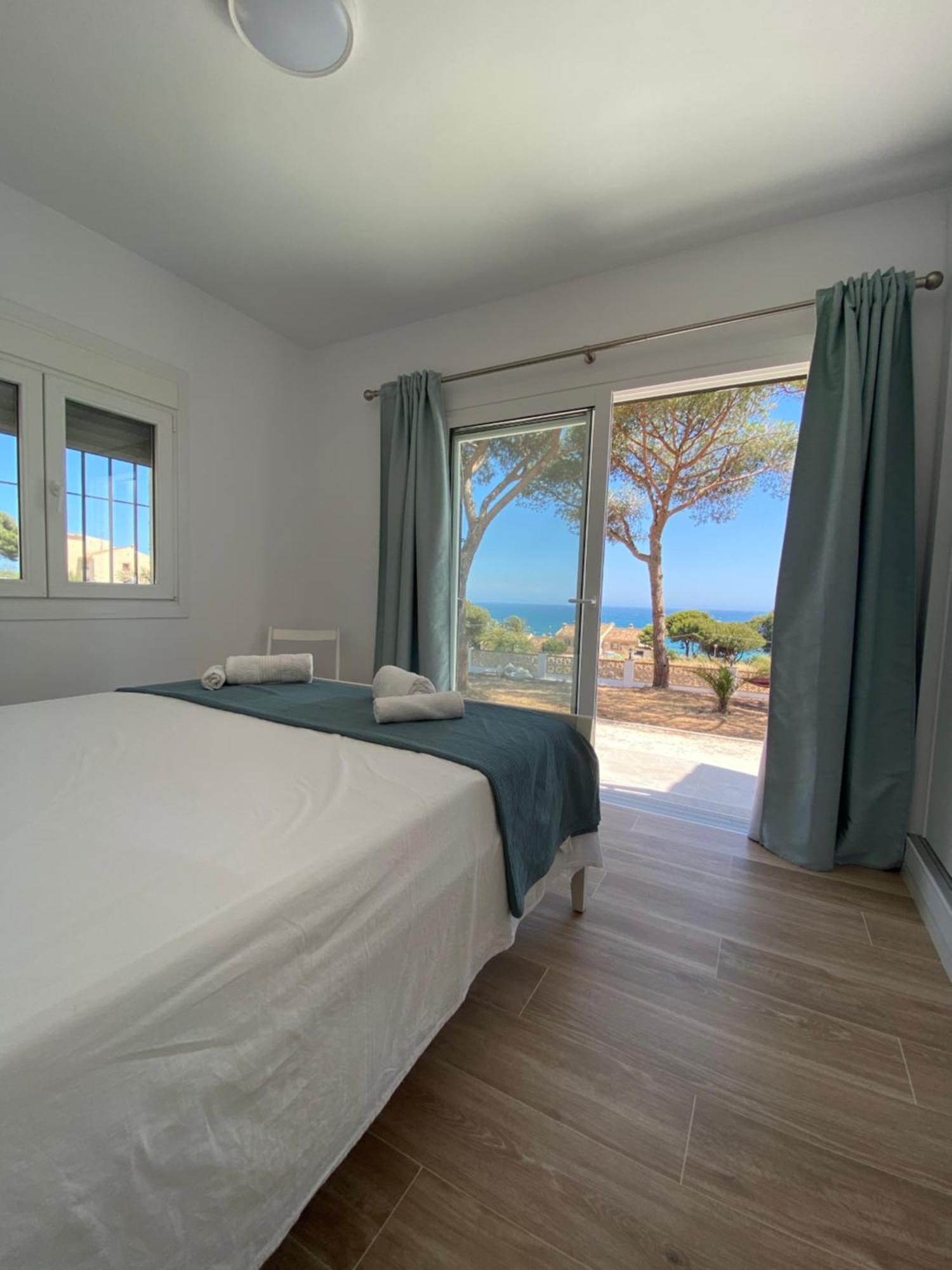 Independent Villa Beach House El Bosque La Cala De Mijas Εξωτερικό φωτογραφία