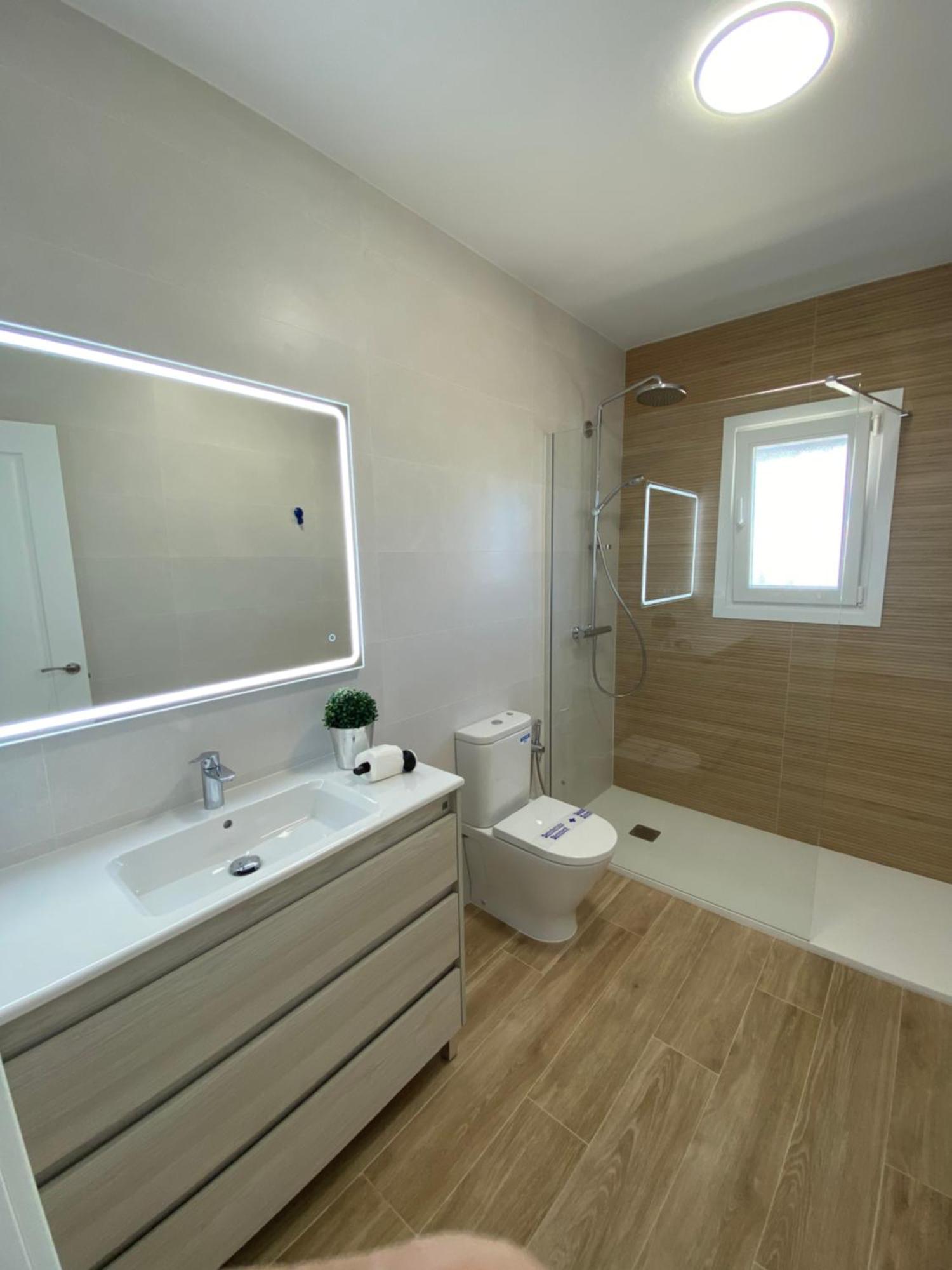 Independent Villa Beach House El Bosque La Cala De Mijas Εξωτερικό φωτογραφία