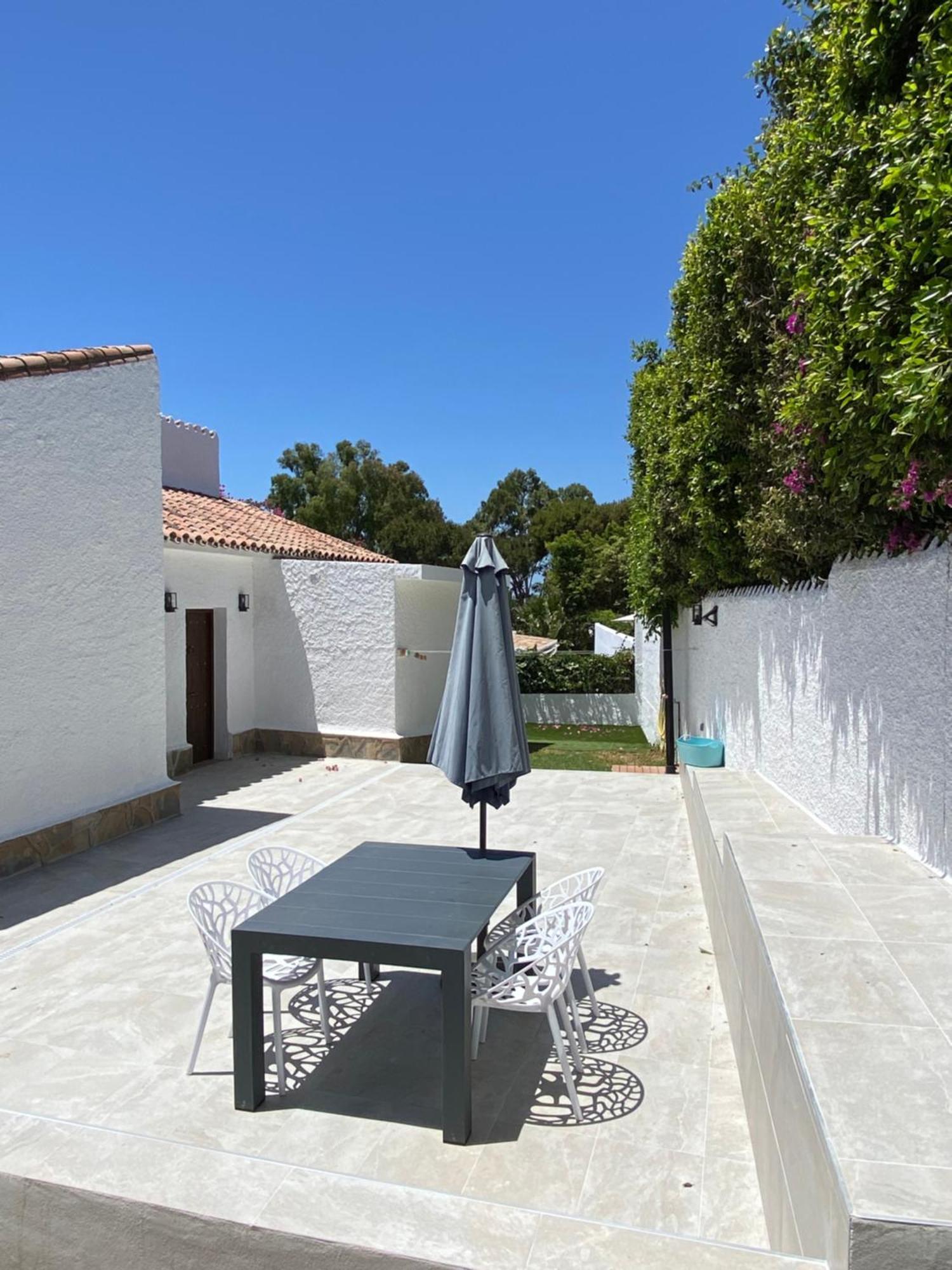 Independent Villa Beach House El Bosque La Cala De Mijas Εξωτερικό φωτογραφία