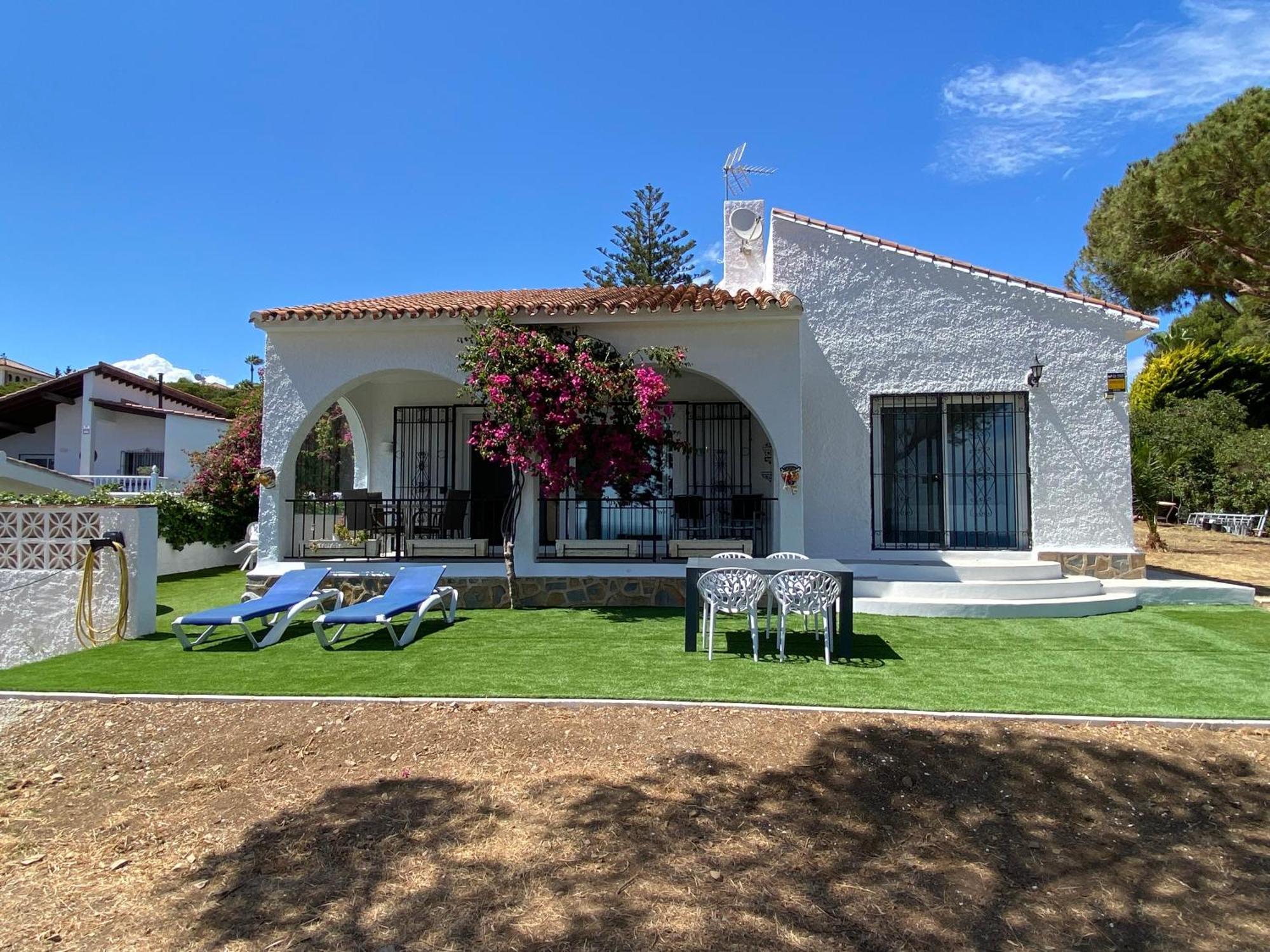 Independent Villa Beach House El Bosque La Cala De Mijas Εξωτερικό φωτογραφία